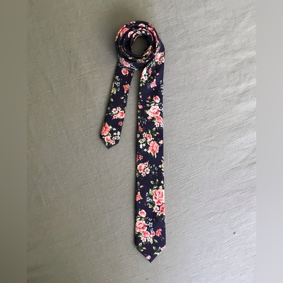 Express Other - Express Silk Floral Tie